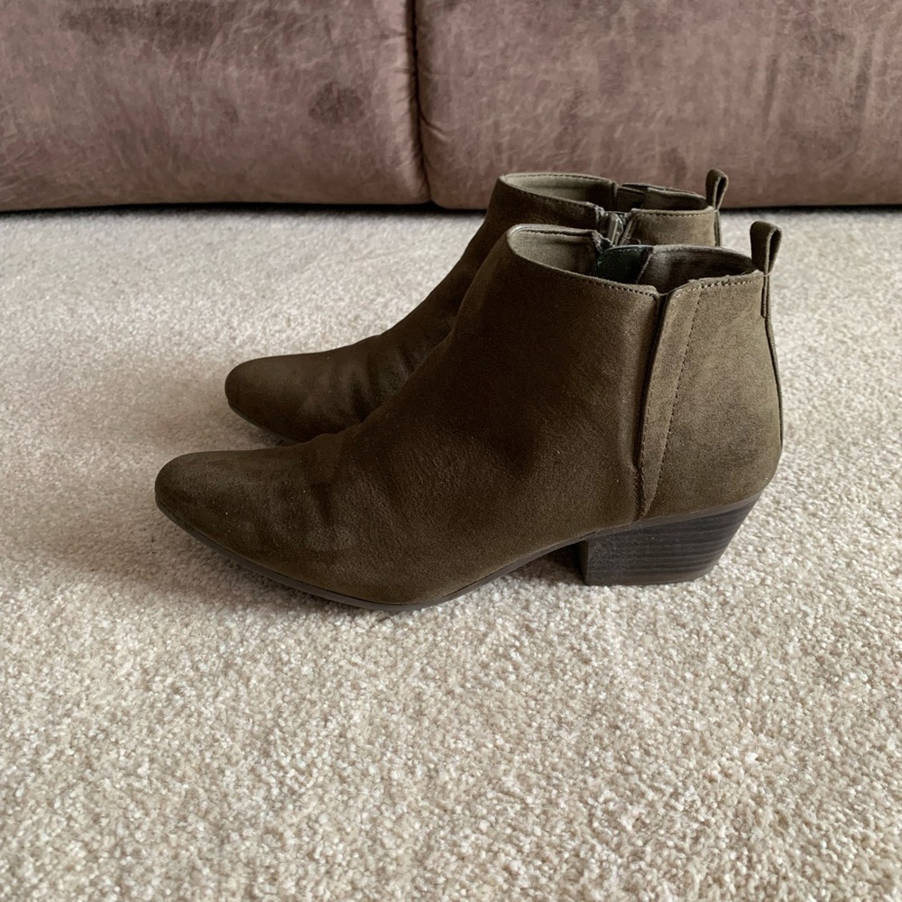 Old Navy Olive Green Booties / Ankle Boot - Picture 7 of 7